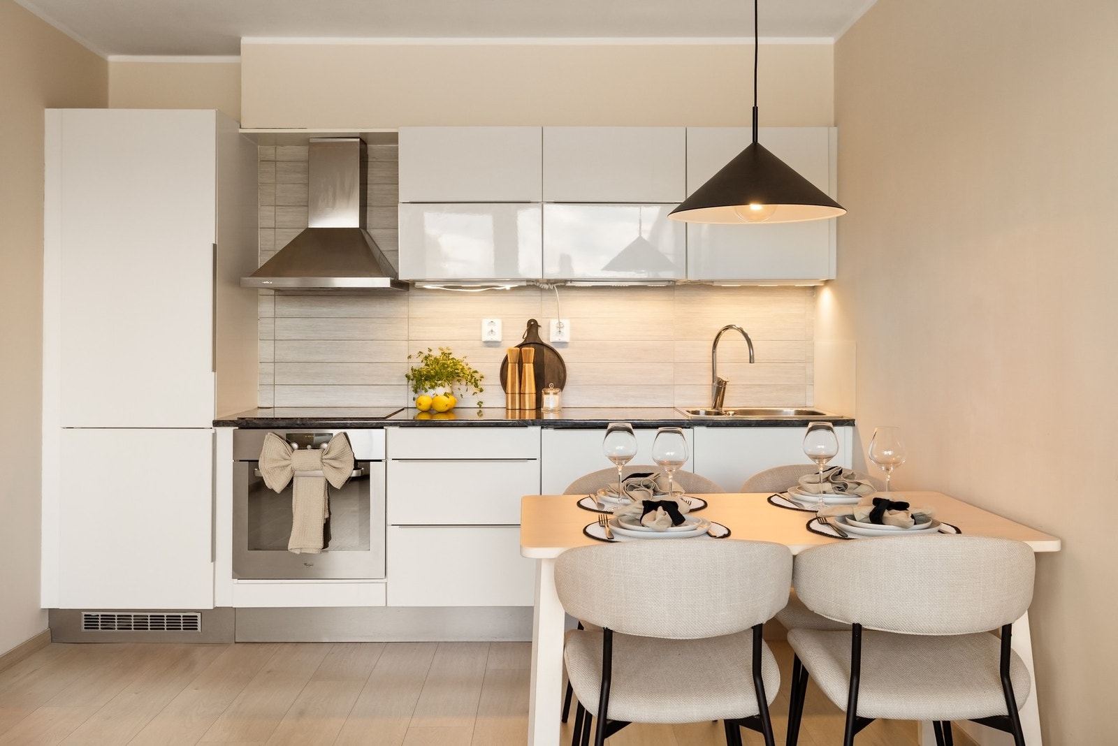 Kjøkkeninnredning fra kvalitetsleverandøren HTH Galleribilde