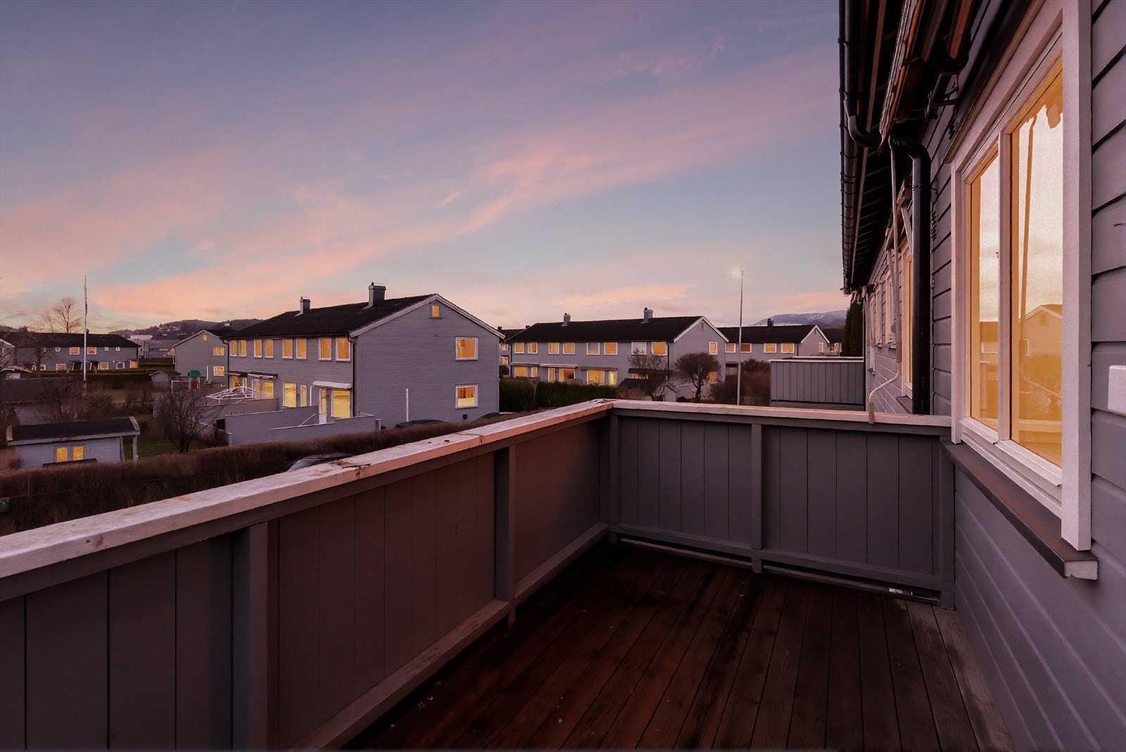 Kveldsstemning i Åsas gate 5 Galleribilde