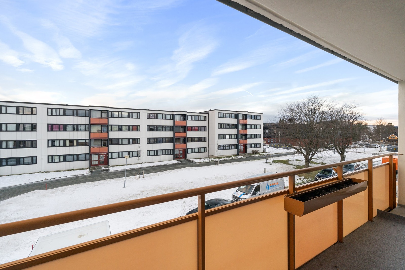 Balkongen er overbygd og kan fint benyttes året rundt. Galleribilde