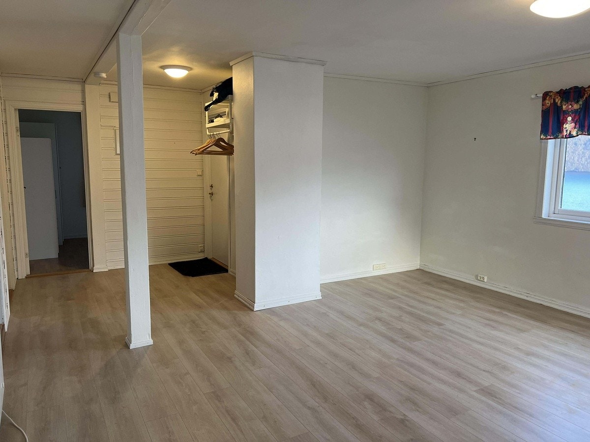 Stort og åpent inngangsparti Galleribilde