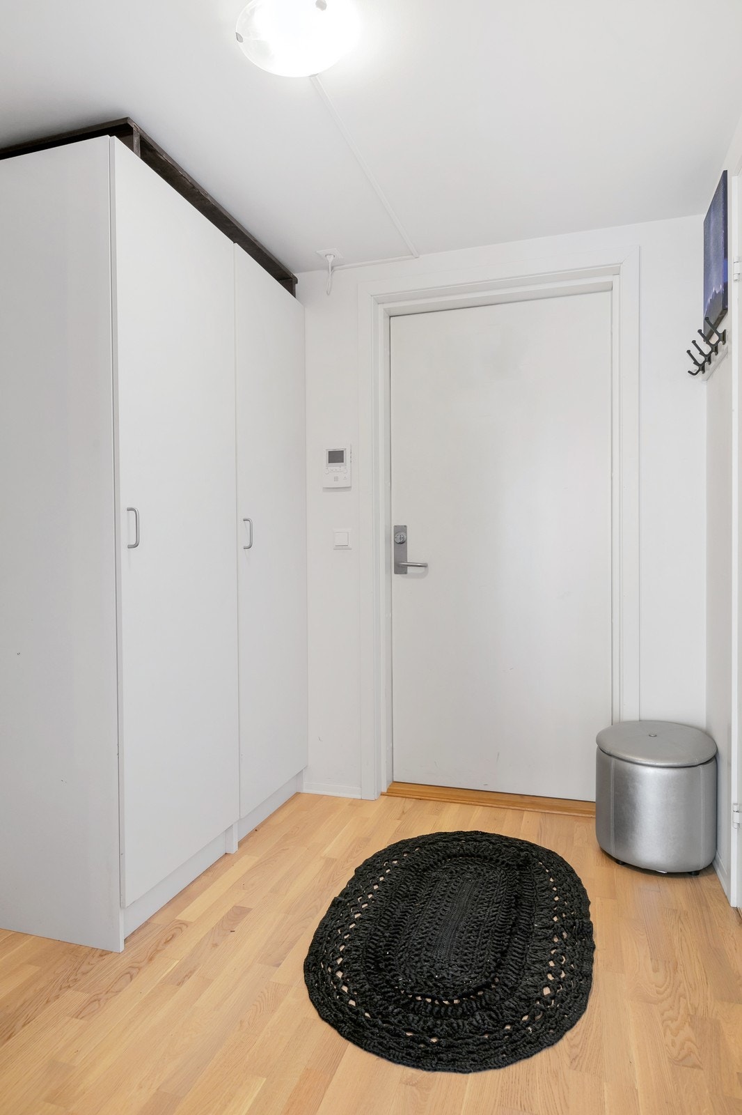 Inngang til innebod. Galleribilde