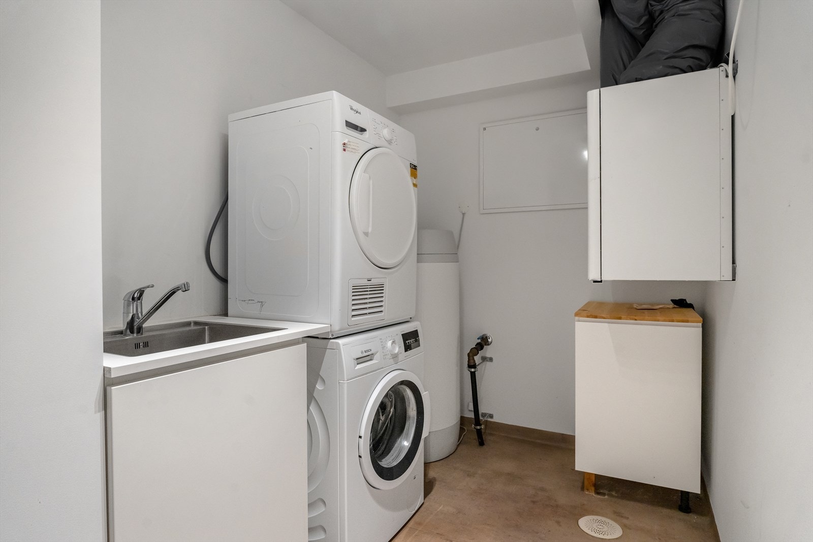 Romslig vaskerom Galleribilde