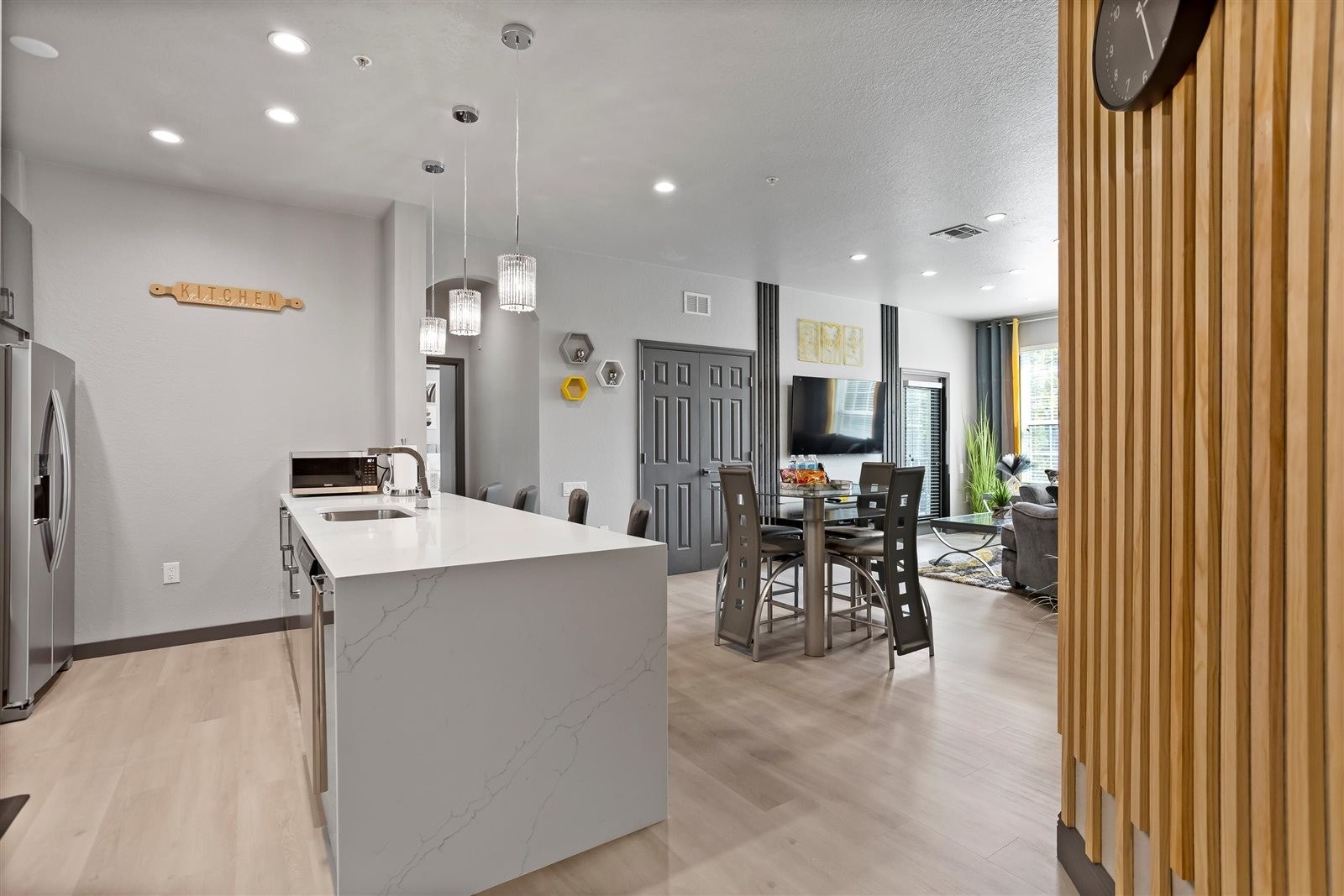 Sett fra inngang Galleribilde