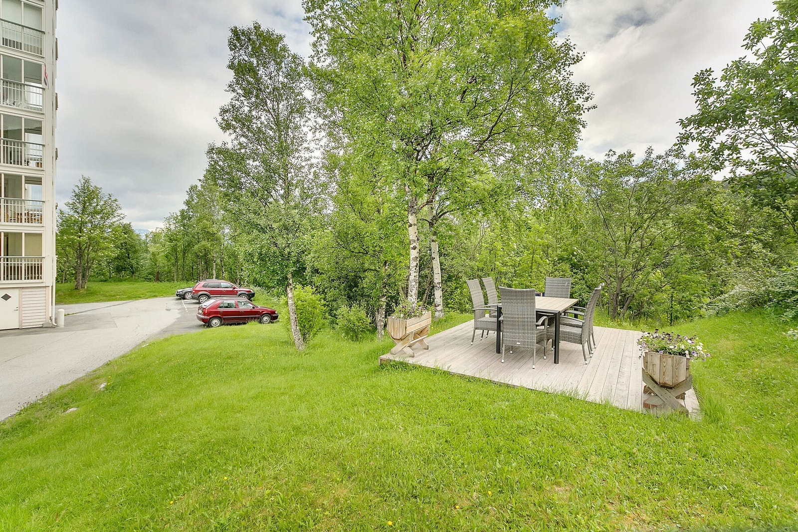 Felles uteplass Galleribilde