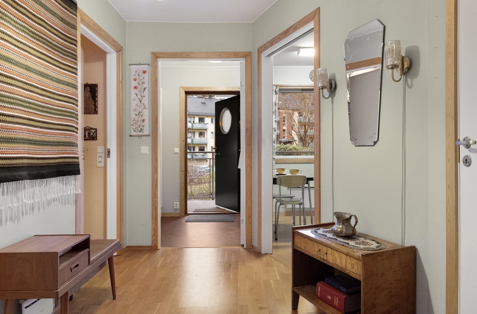 Gangen gir oversikt og grei adkomst til de enkelte rom Galleribilde