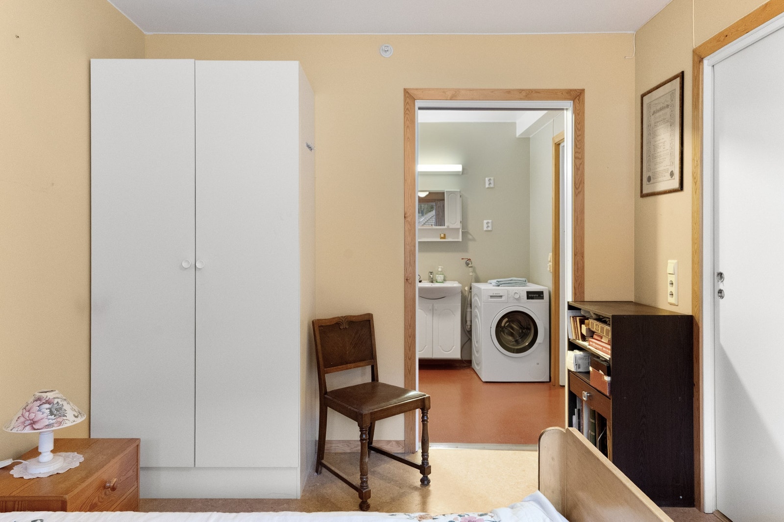 Direkte adkomst mellom hovedsoverom og bad Galleribilde