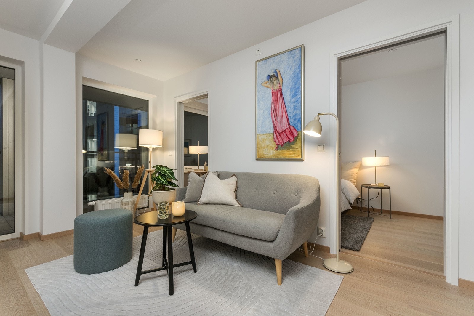 Grunnpakke for kabel-TV og internett er inkl. i felleskostnadene. Galleribilde