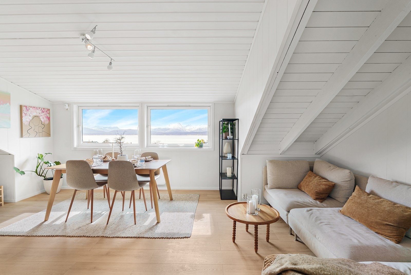 Velkommen til en lekker 2(3)R topp-selveierleilighet.
Foto: Benjamin Kristiansen, Leel Media Galleribilde