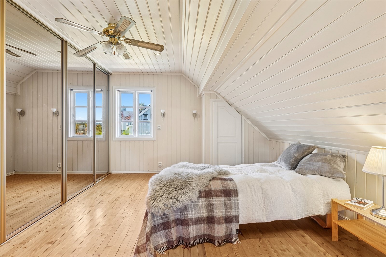 Soverom nr. 2. Galleribilde