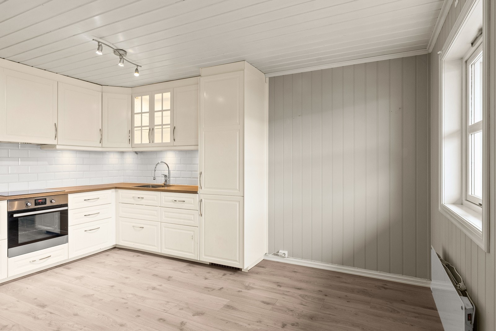 Pent uttrykk med nymalte fronter Galleribilde