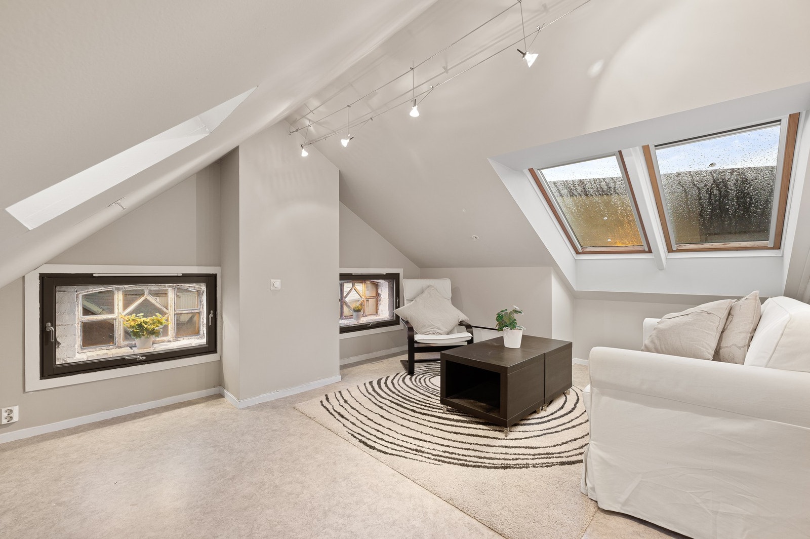 Dette rommet kan fint benyttes som et soverom nummer 2. Galleribilde