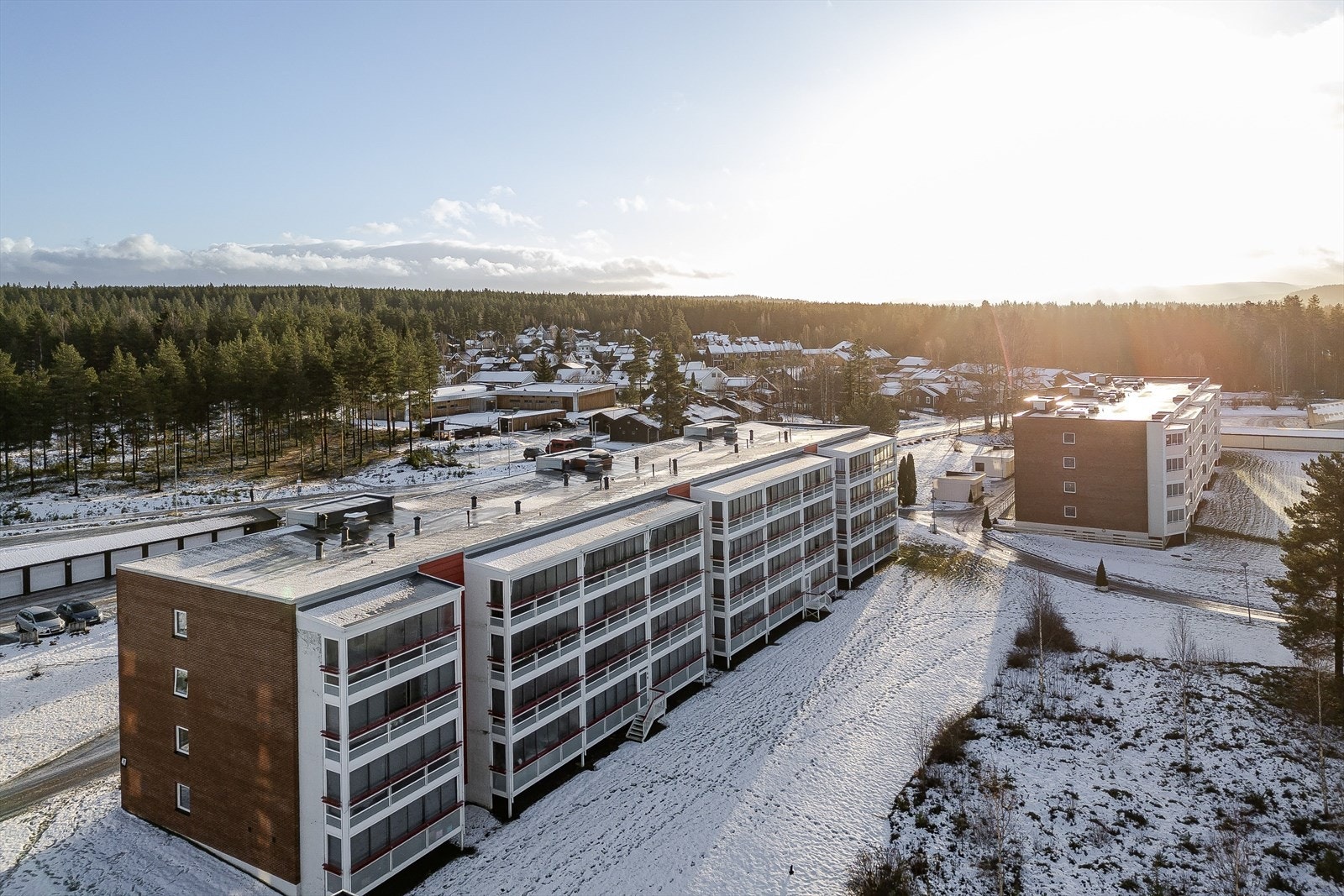 3767-3-1_003.jpg Galleribilde