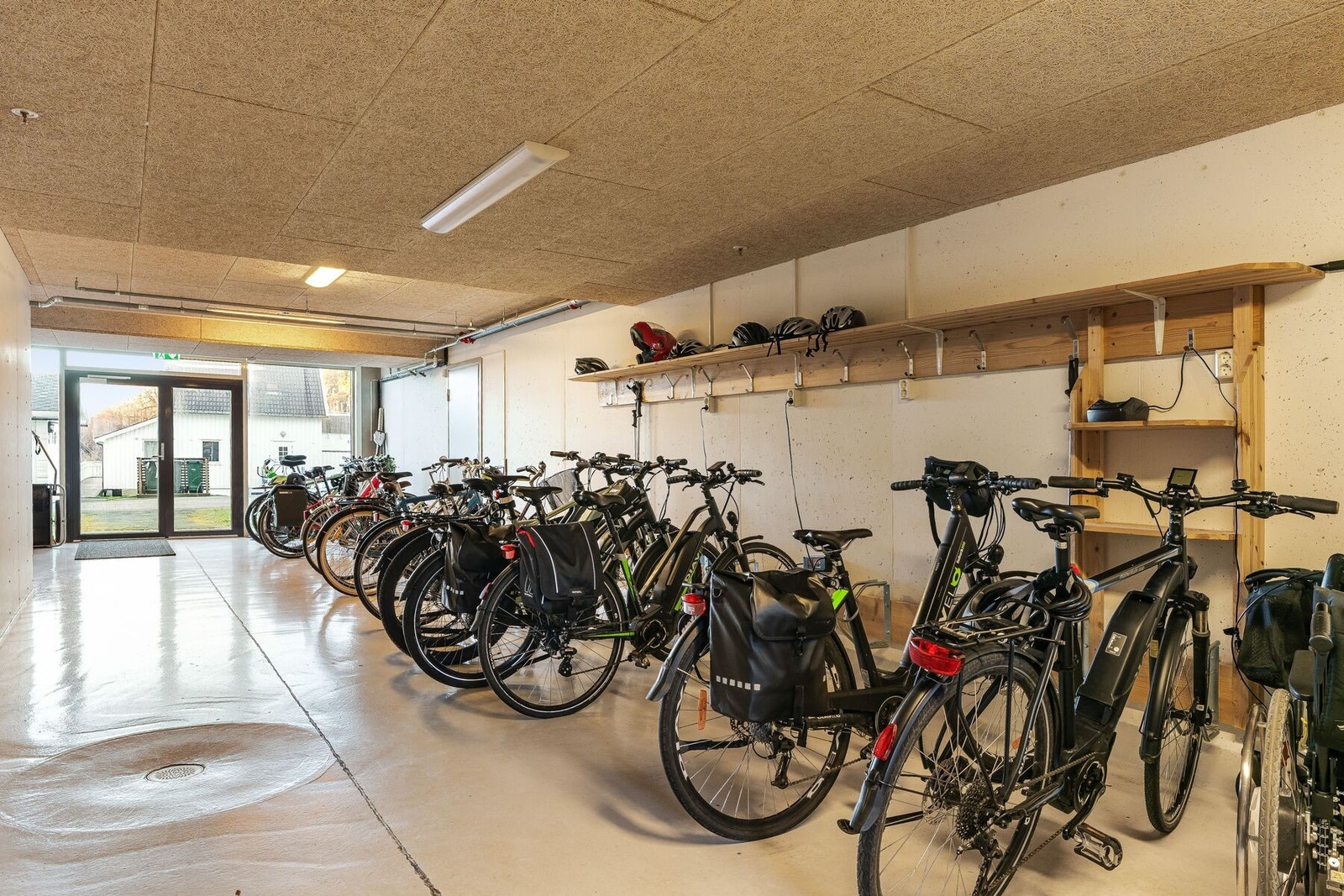 I fellesområdet finner man sameiets sykkelparkering. Galleribilde