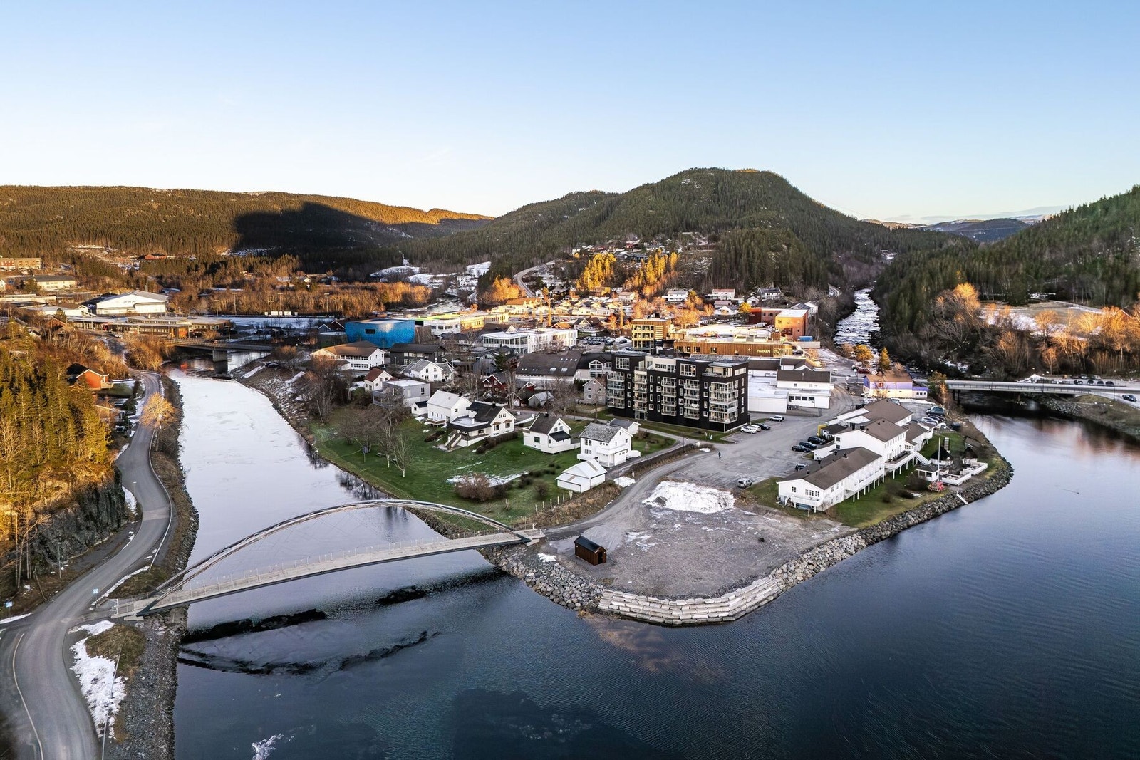 Velkommen hjem til Åfjord sentrum og Nedre Årnes 4! Galleribilde