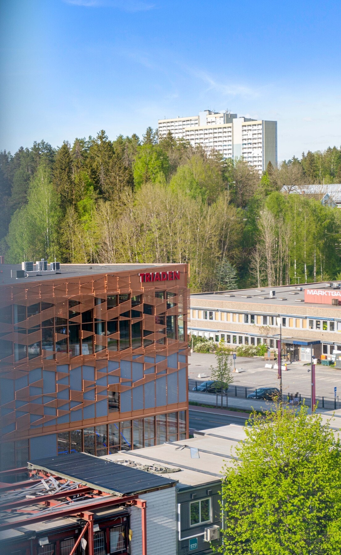 Triaden ligger like ved og tilbyr et bredt utvalg av butikker, servering og tjenester Galleribilde