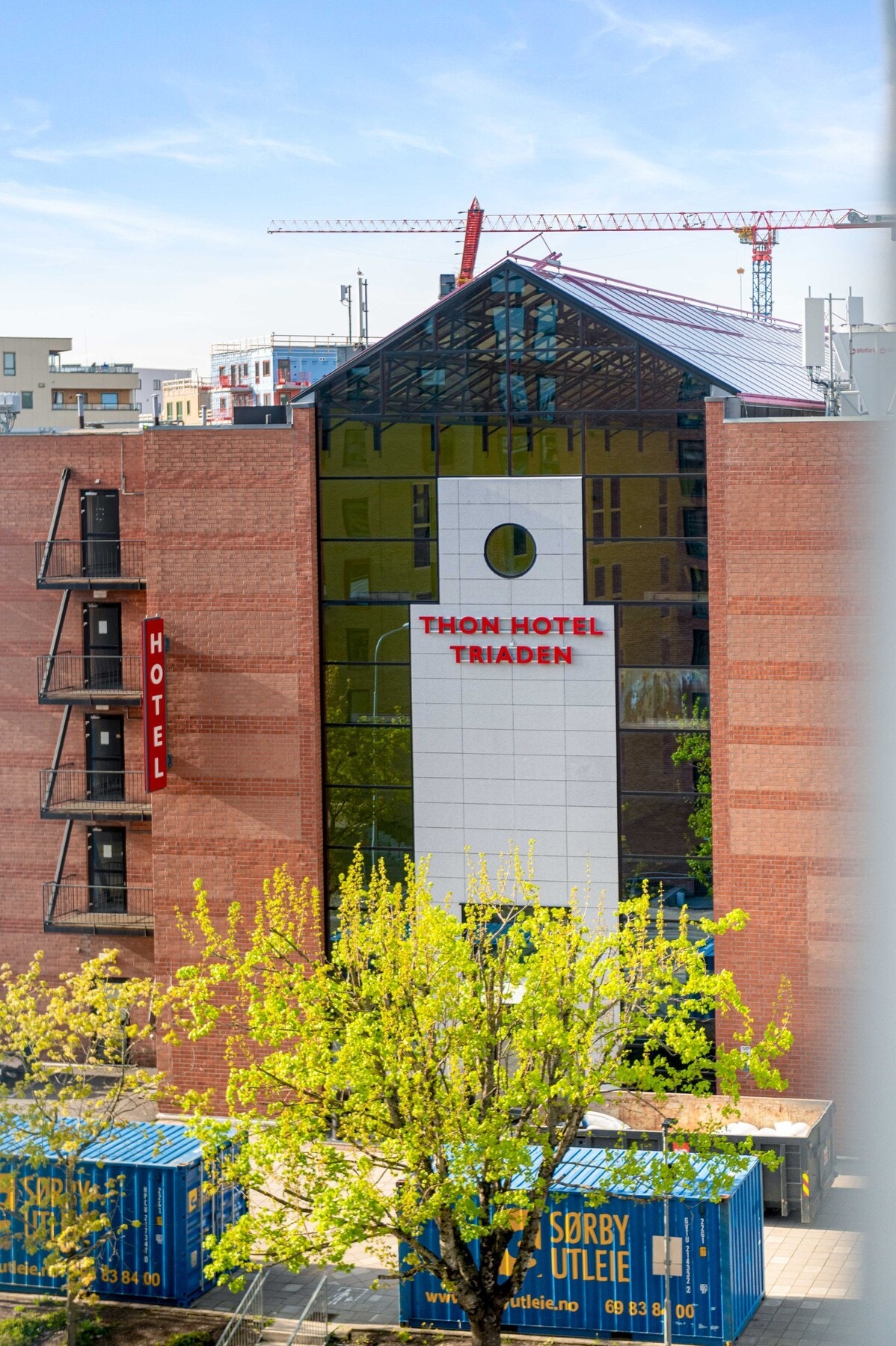 Kort vei til hotellfasiliteter - perfekt for besøkende eller arrangementer Galleribilde