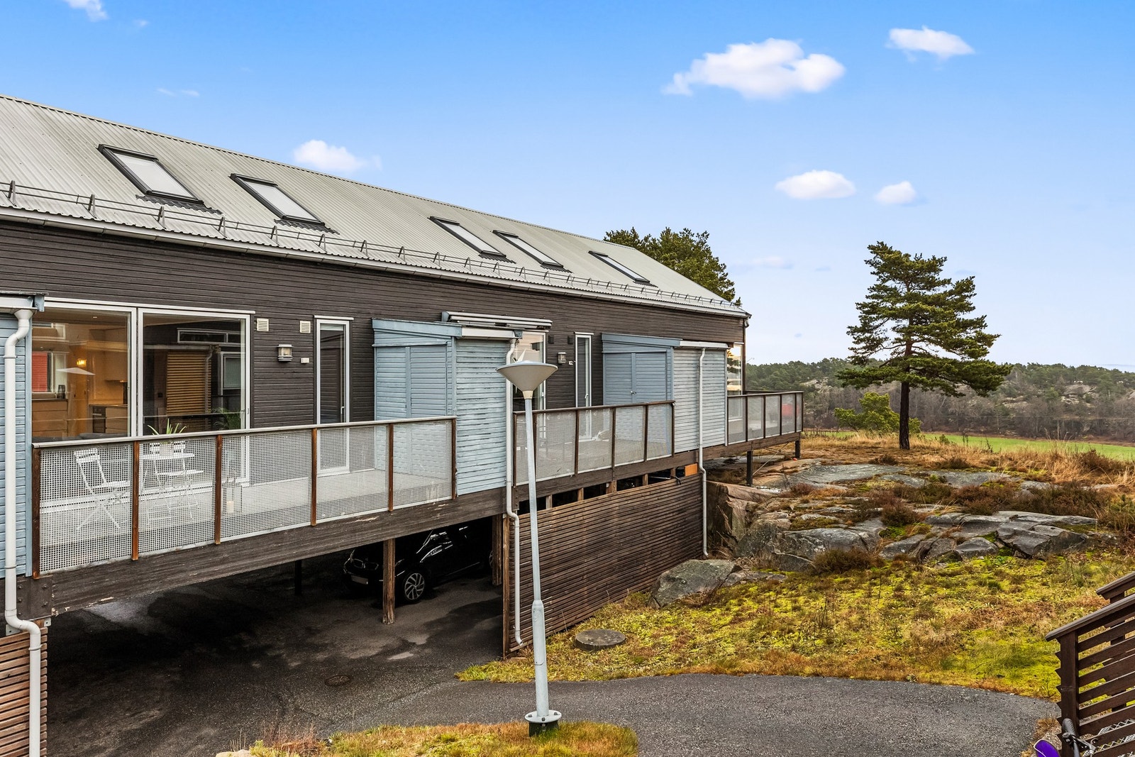 Det er både utsikt og hyggelig sjøgløtt Galleribilde