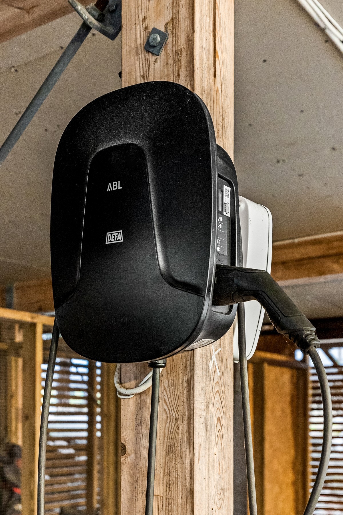 El-bil lader følger med Galleribilde