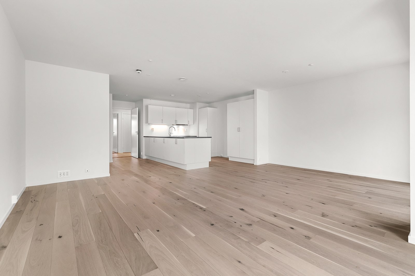 Åpen stue- og kjøkkenløsning Galleribilde