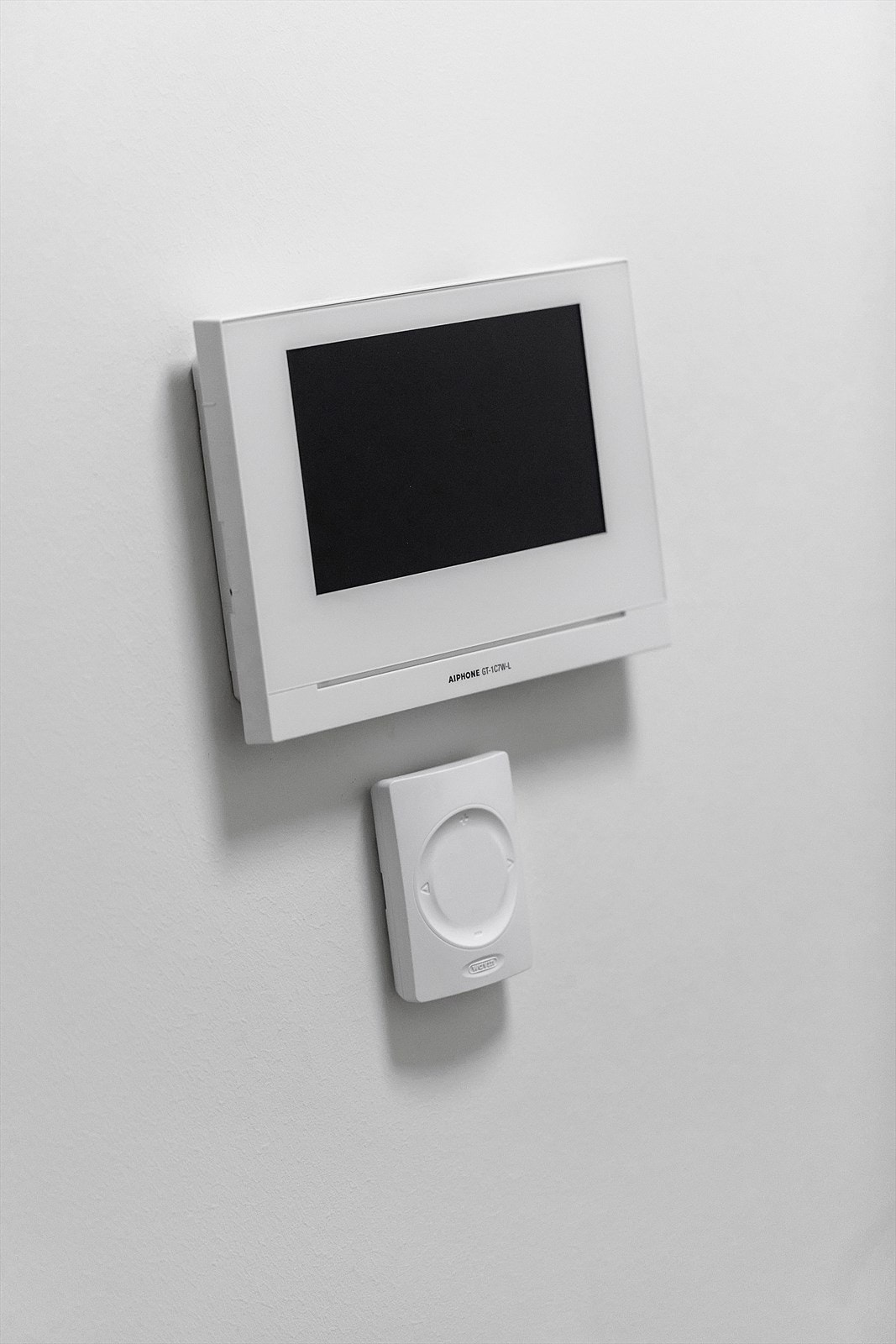 Porttelefon i gang som også kan kobles opp til telefonen Galleribilde