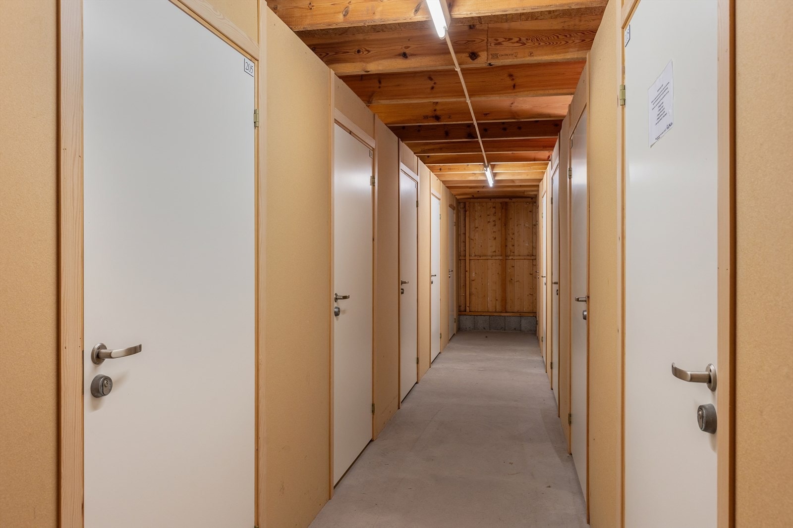 Leiligheten disponerer også en ekstern bod på 3 kvm som gir ekstra lagringsplass. Galleribilde