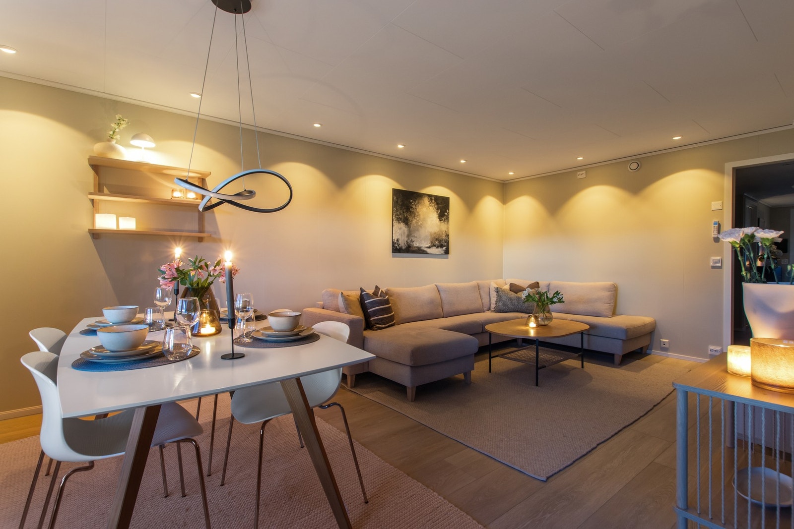 Velkommen til Brygga 5 D - presentert av Maren Bjørken v/Eiendomsmegler 1. Galleribilde