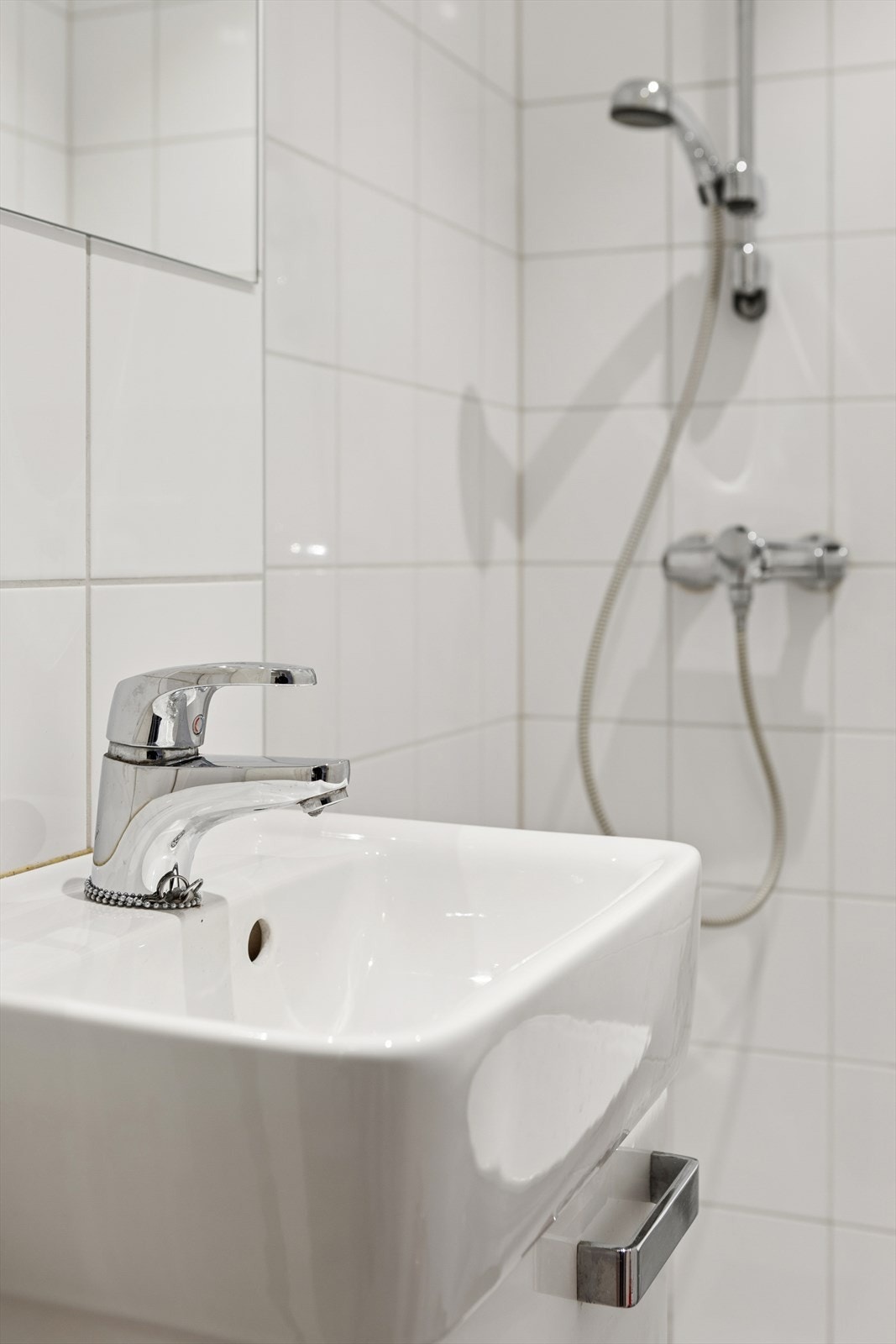 Varmekabler i gulv. Galleribilde