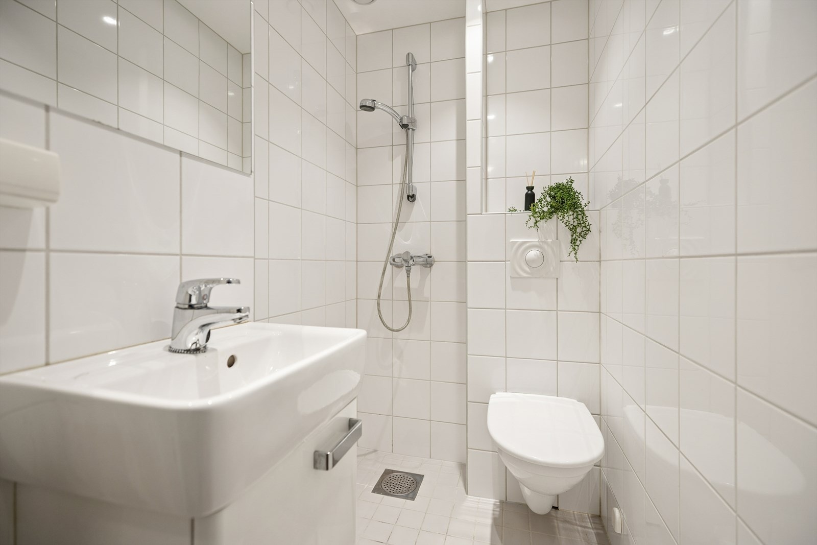 Delikat og lyst bad som ble pusset opp i 2015 i regi av tidligere eier. Galleribilde