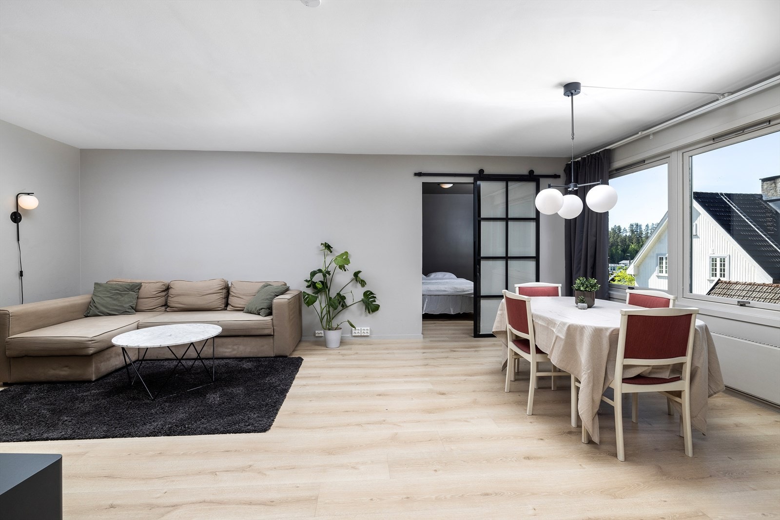 Velkommen til denne lekre leiligheten Ringveien 9A! Galleribilde