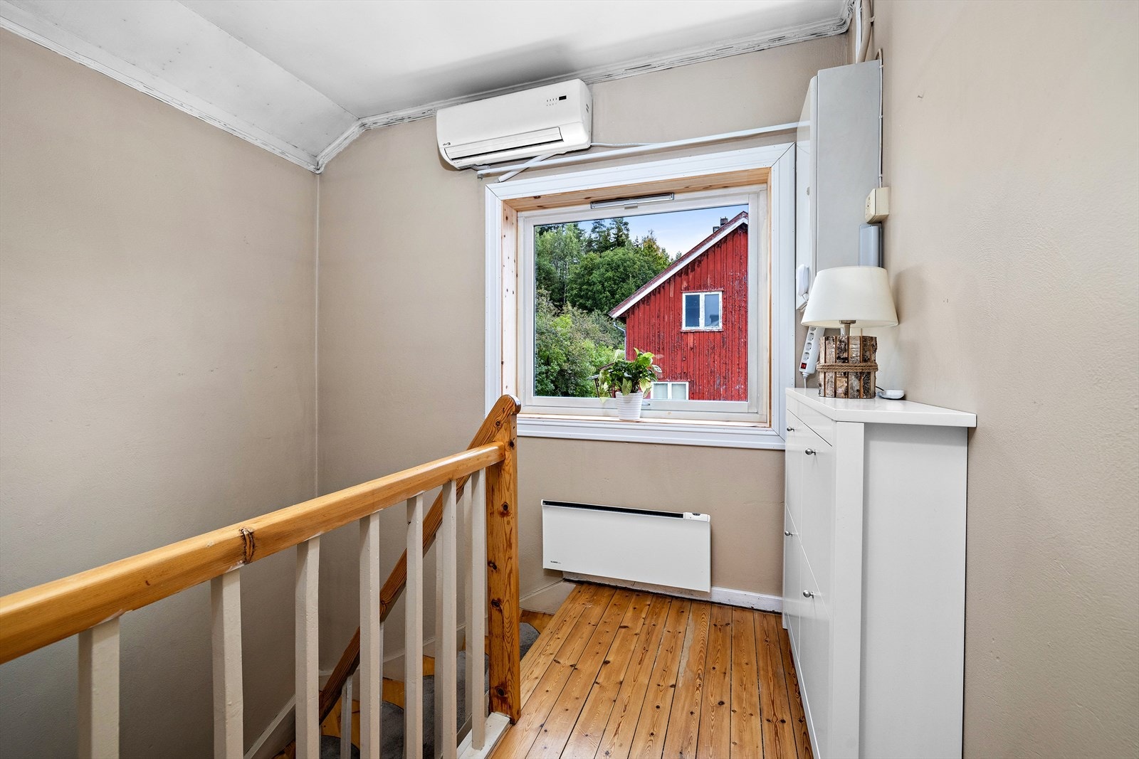 Boligen inneholder tre soverom. Galleribilde