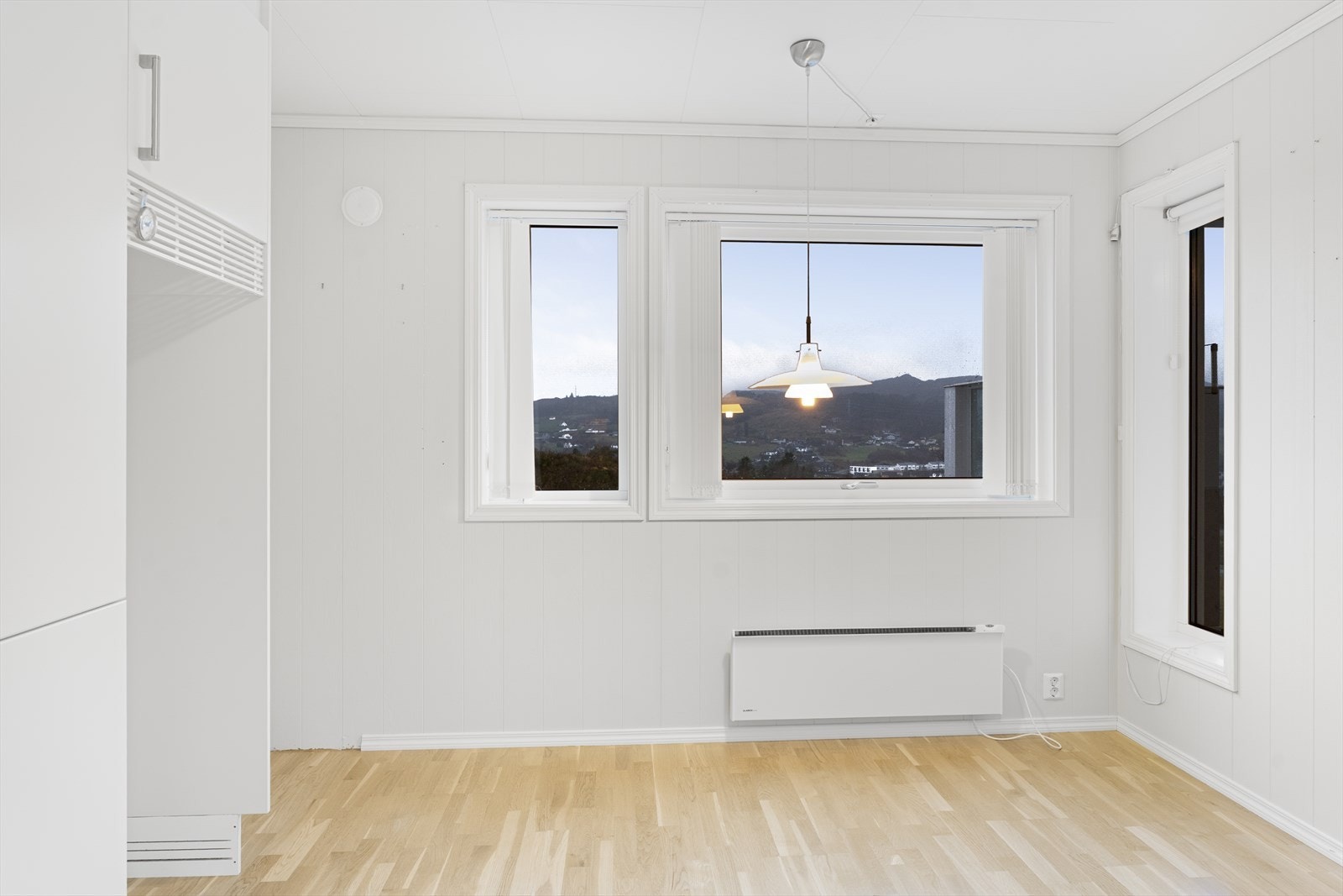 God plass til spisebord i egen sone. Galleribilde