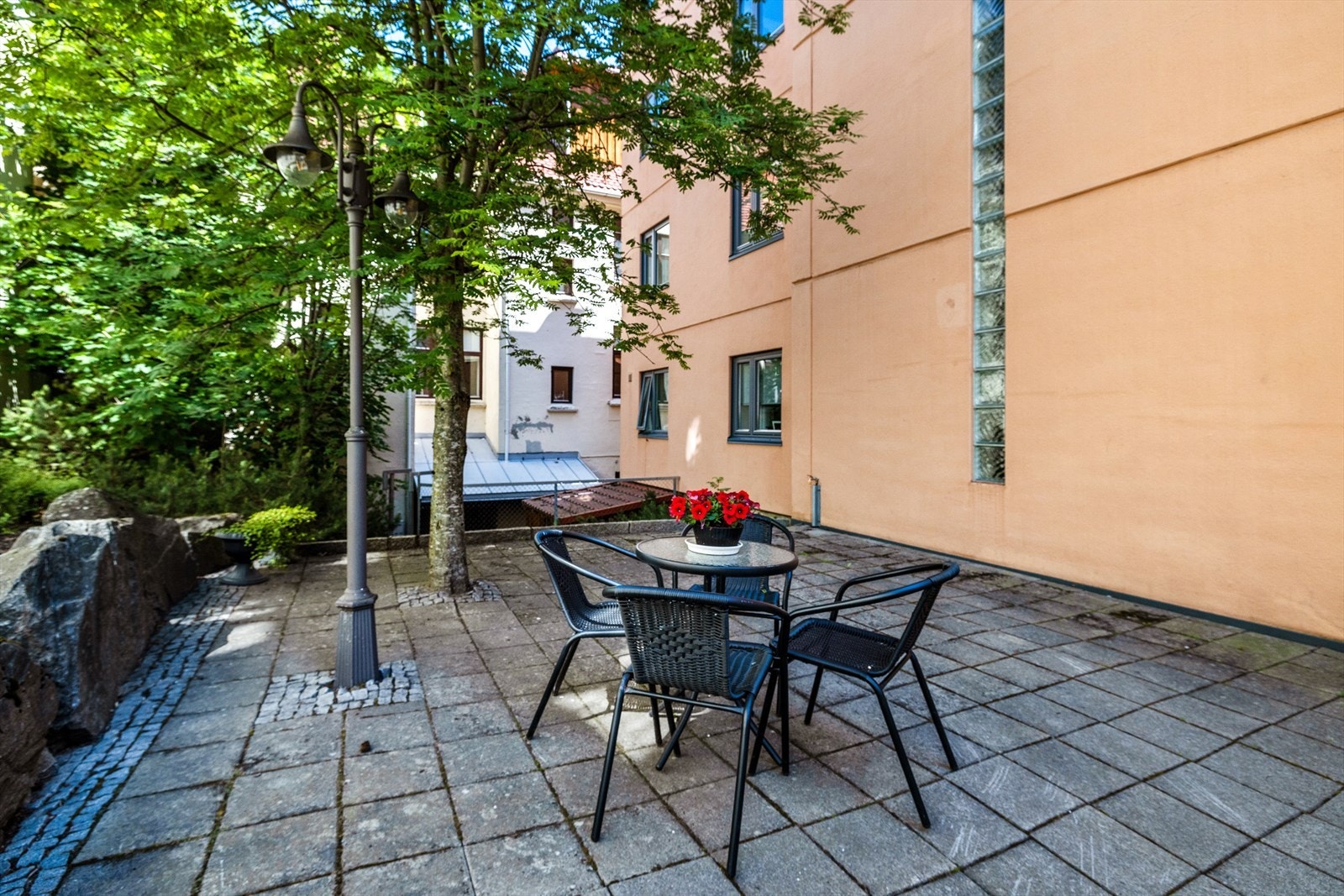 En liten oase i byen Galleribilde