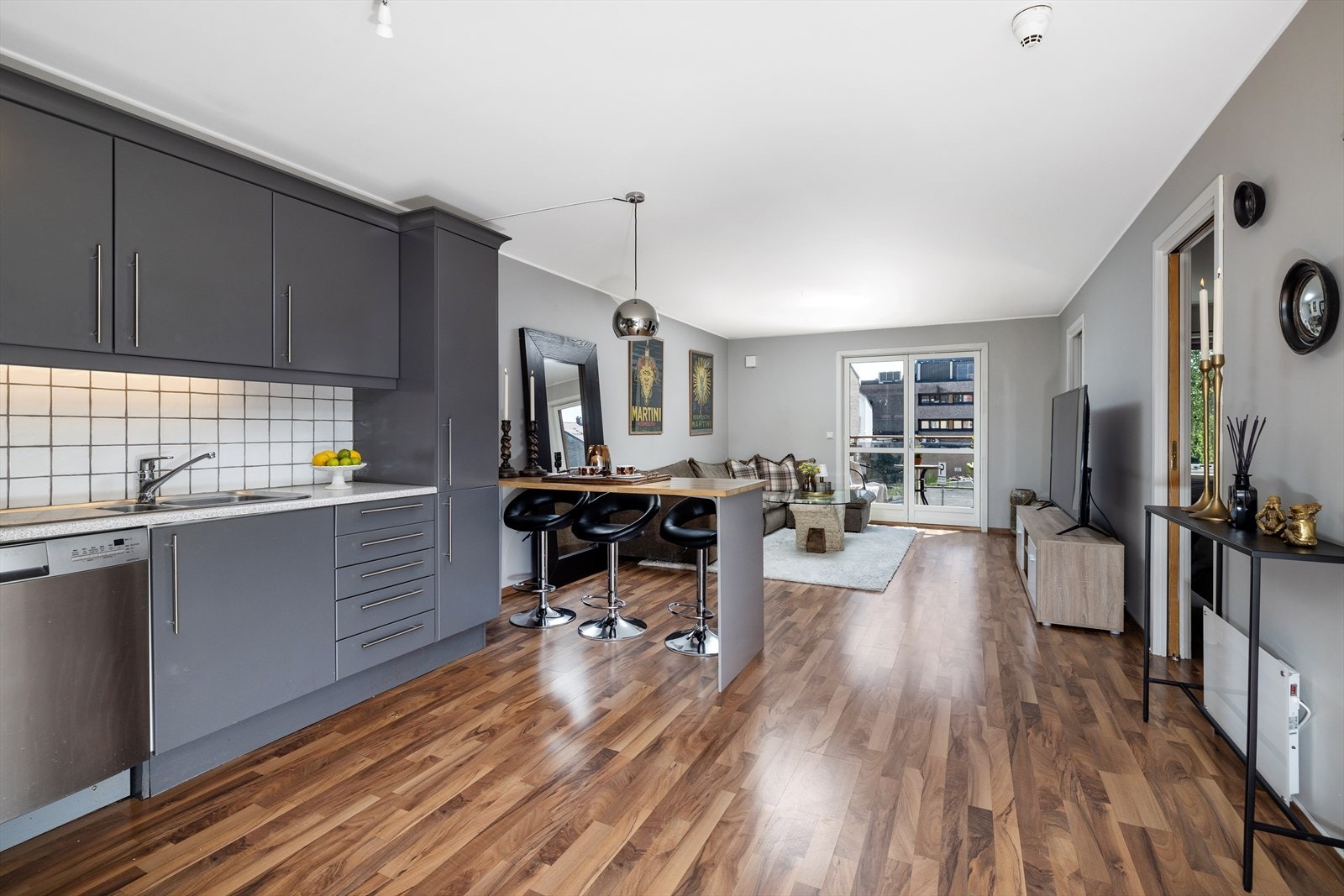 En praktisk leilighet i høy 1. etg. med trappefri adkomst Galleribilde