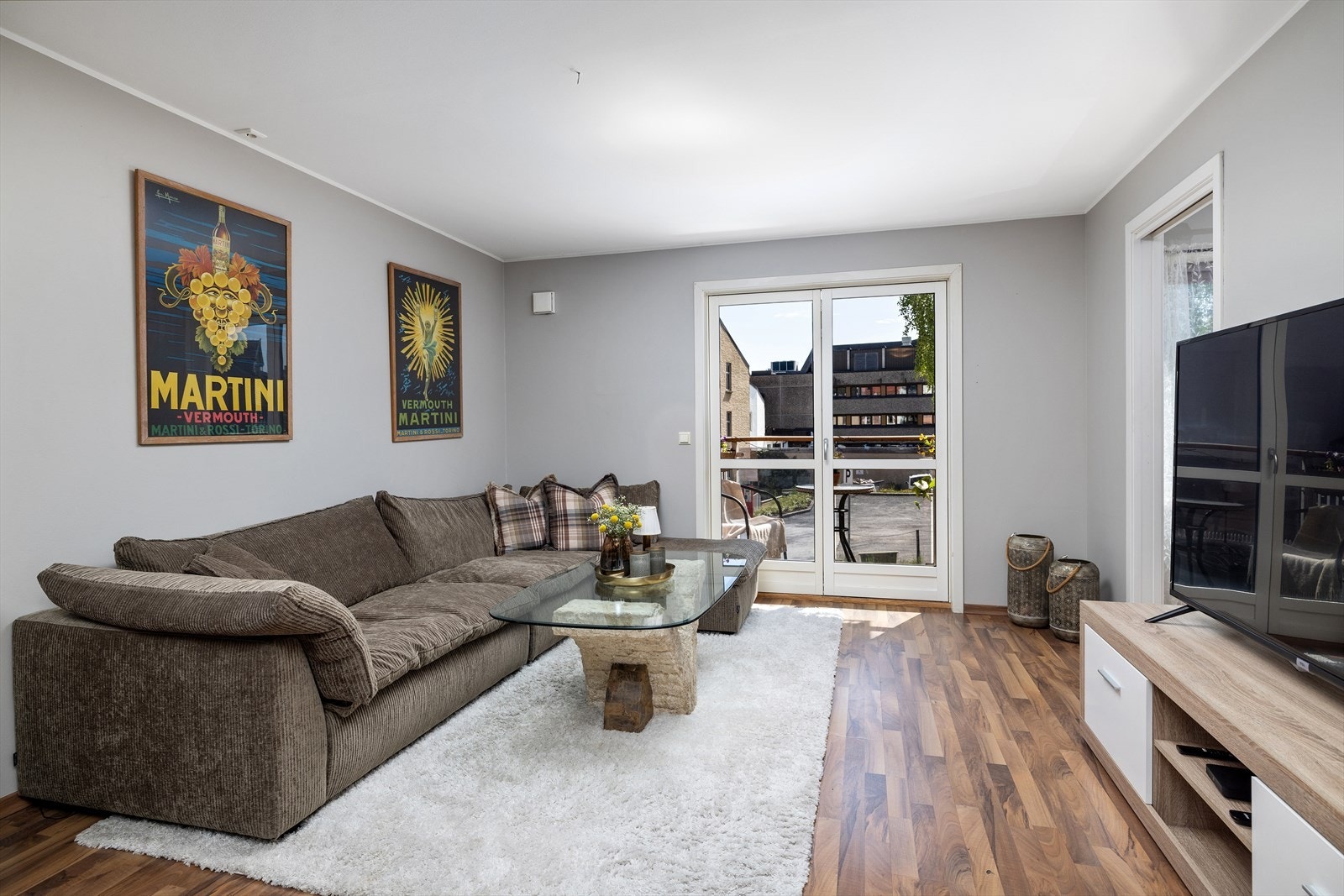 Stor stue med god veggplass Galleribilde