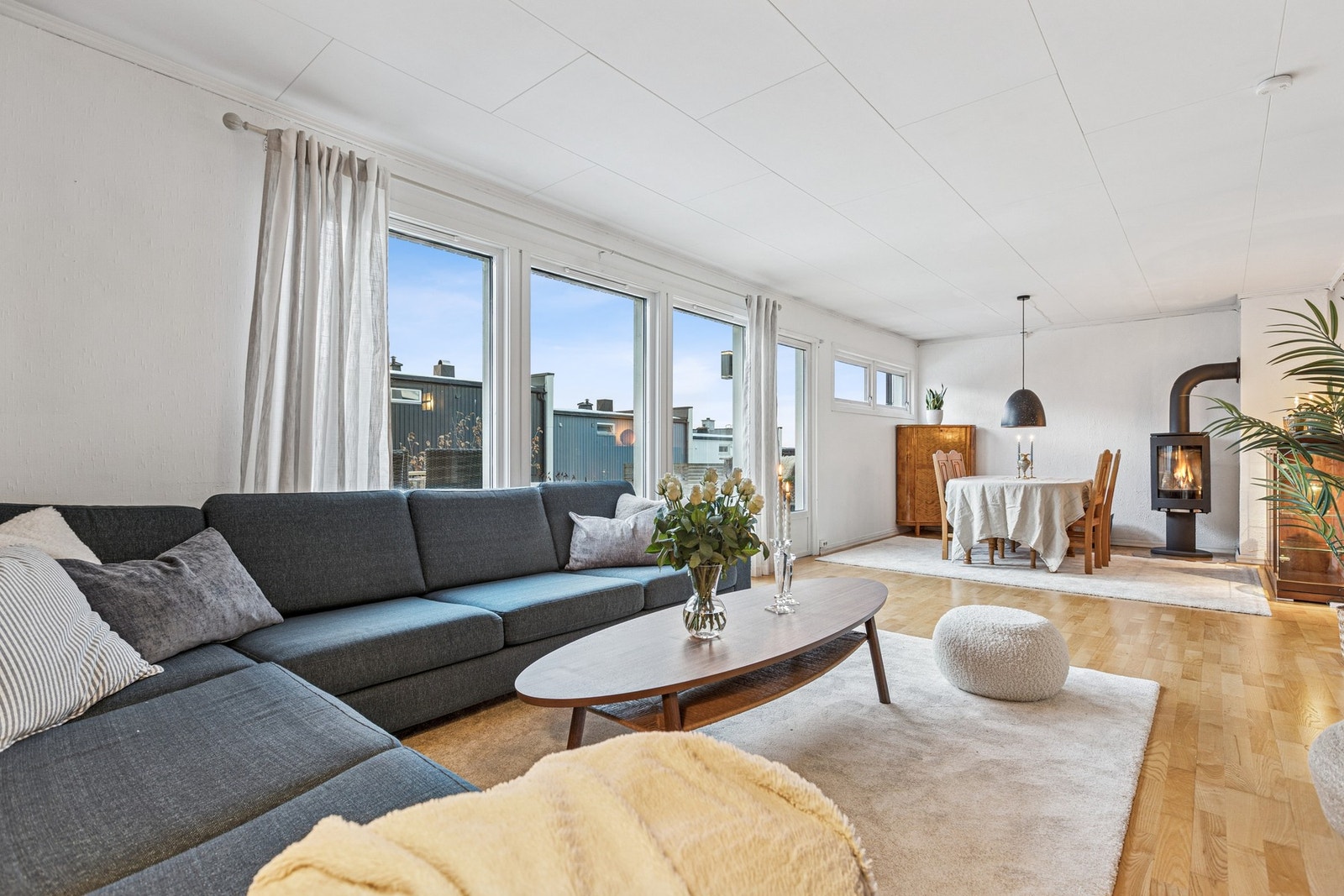 Dette er er et innholdsrikt enderekkehus med masse flotte kvaliteter. Galleribilde