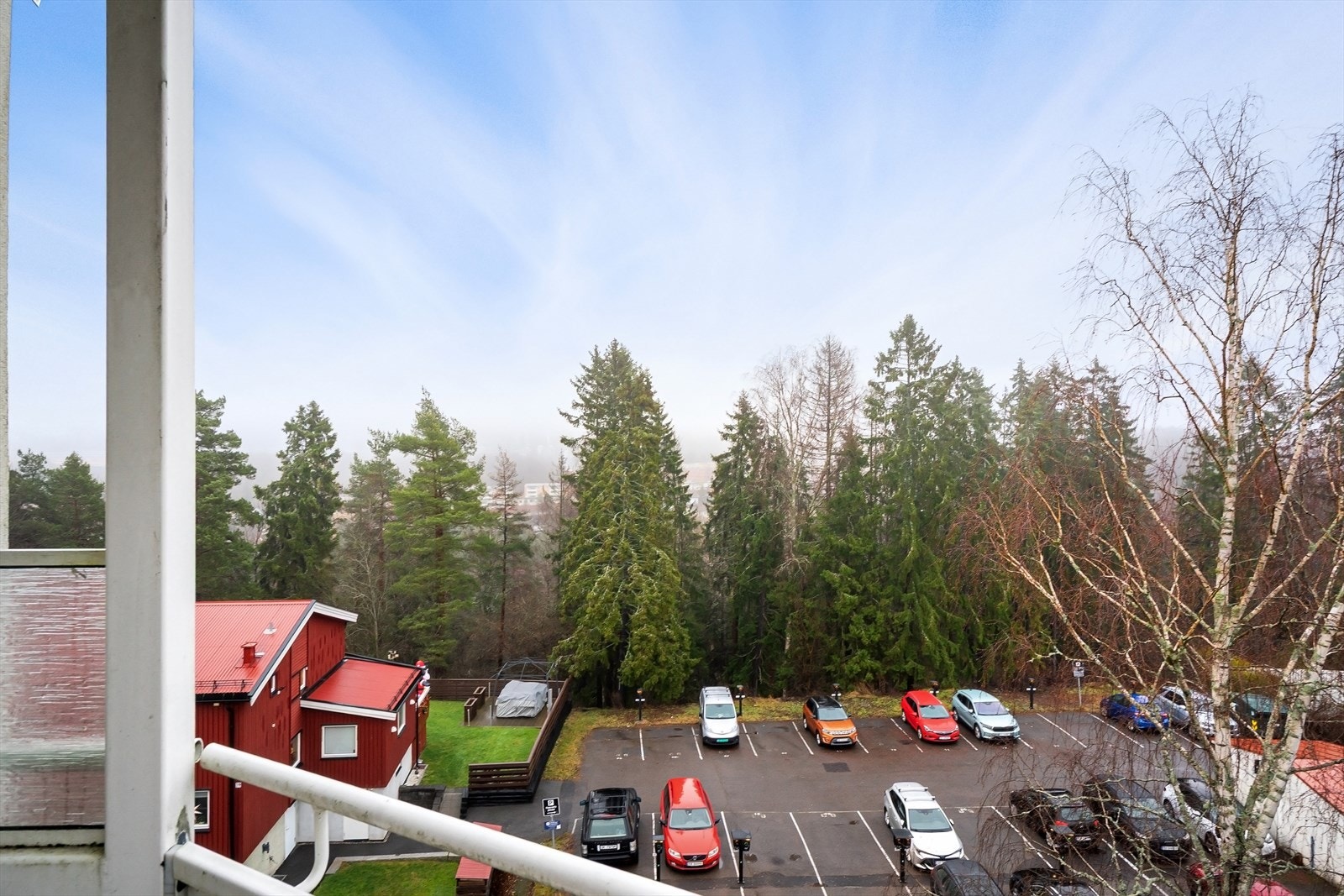 Hyggelig utsikt og lite innsyn. Galleribilde