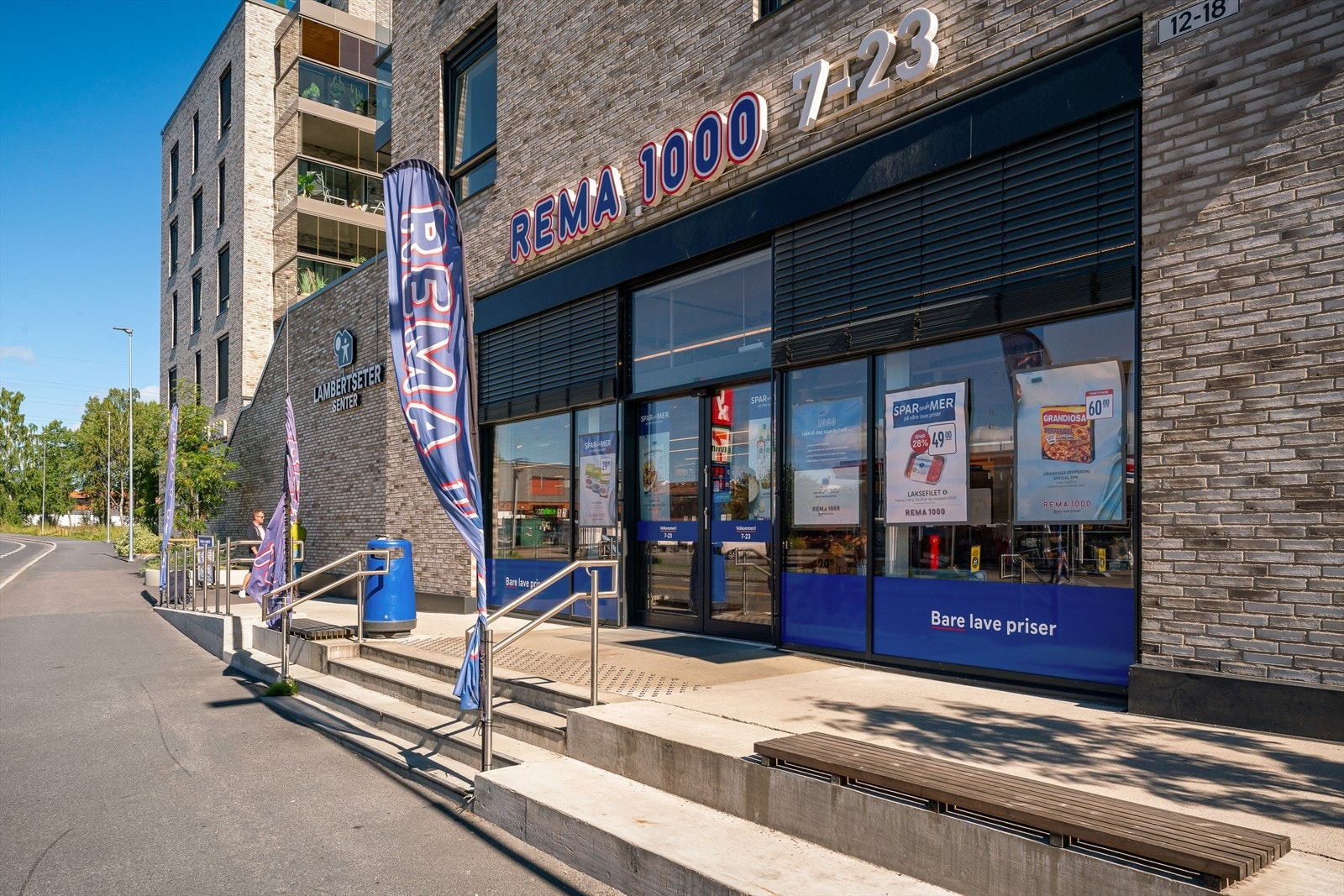 REMA 1000 Lambertseter Senter/Symra. Galleribilde