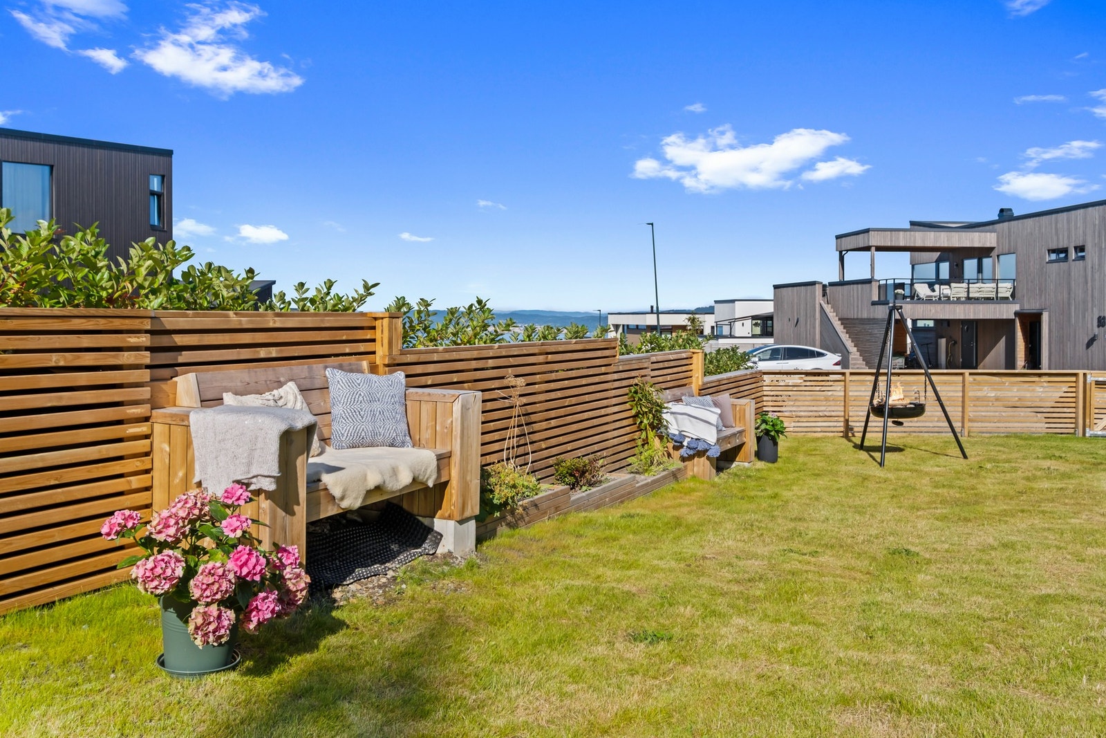 Her kan du nyte sene sommerkvelder sammen med familien. Galleribilde