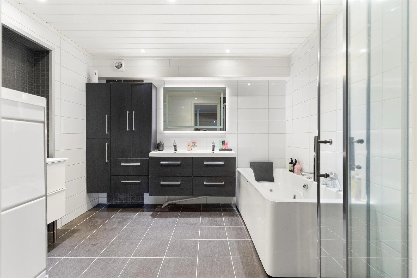 Bad 1 etg. Galleribilde