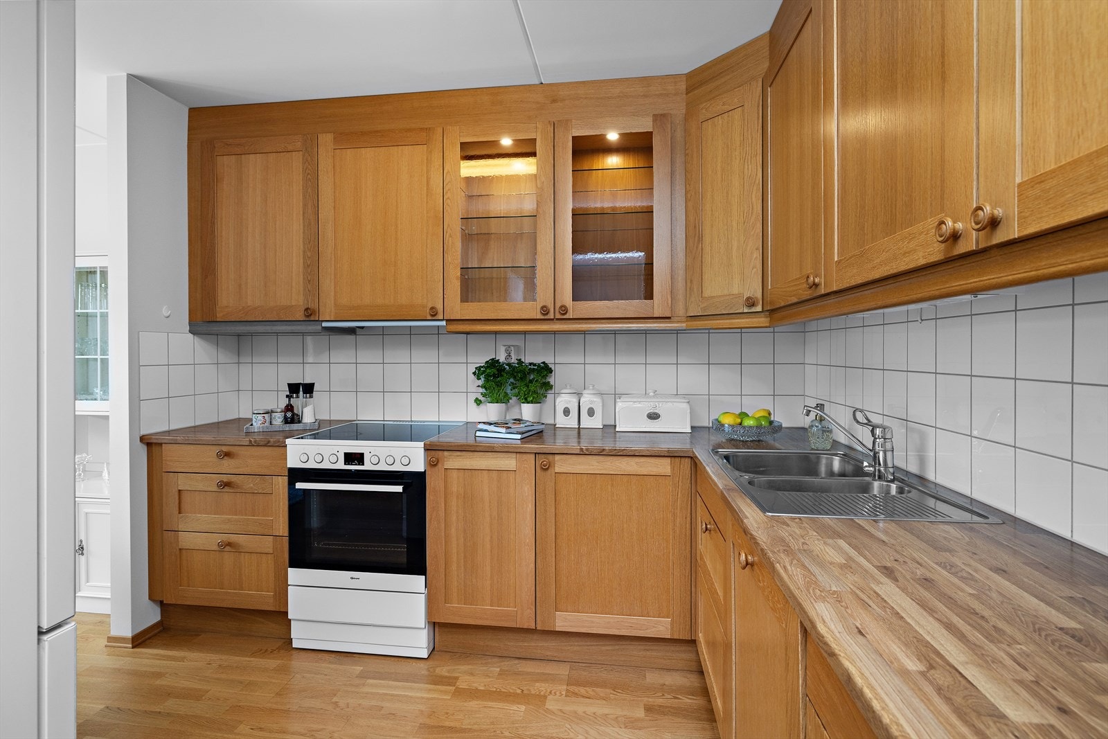 Det er også godt med benkplass. Galleribilde