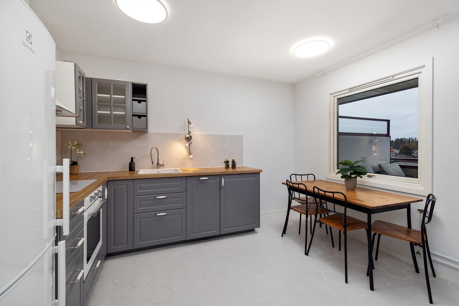 Åpent og lyst Galleribilde