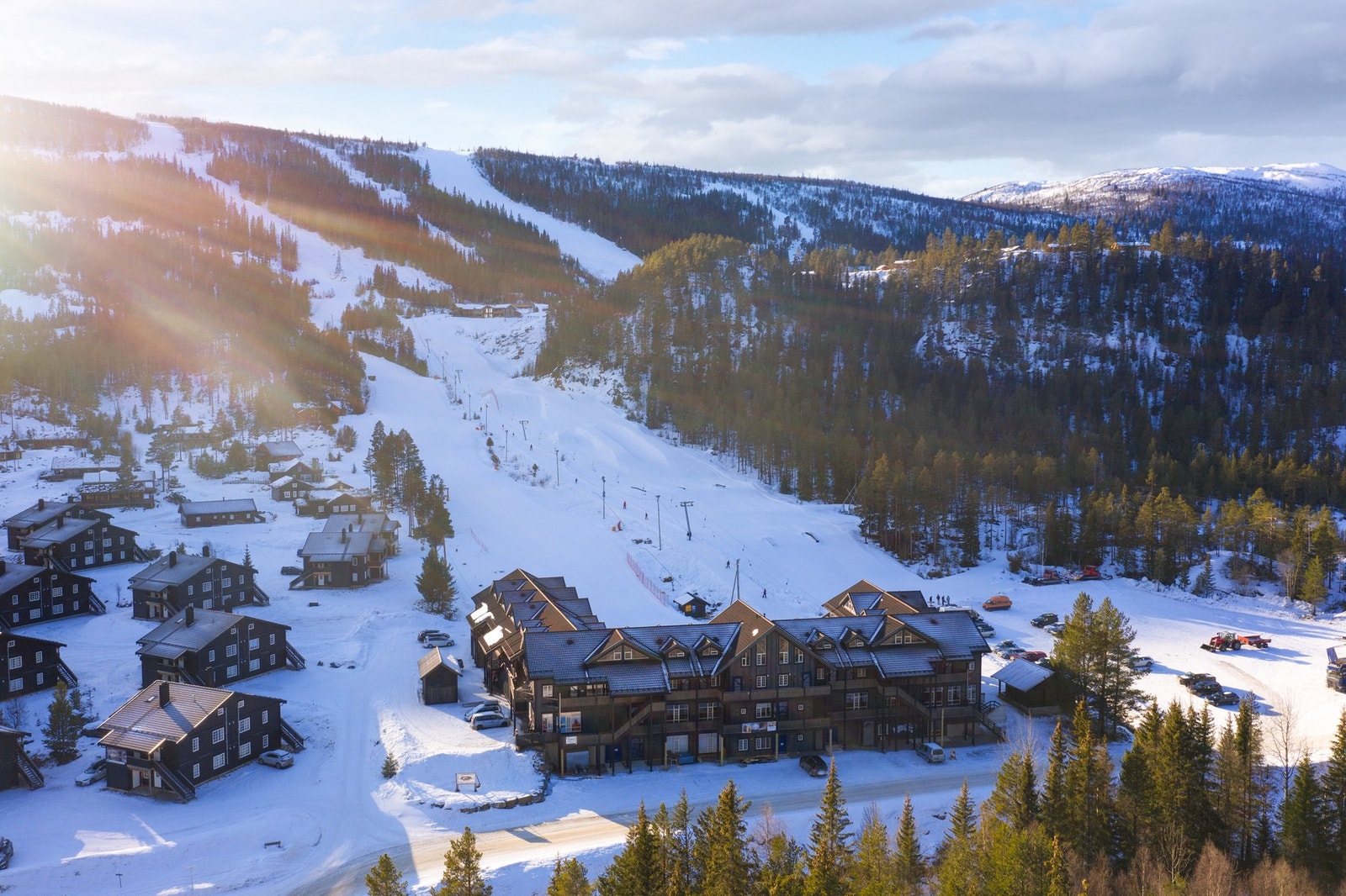 Skisenteret ligger i gangavstand fra hytten Galleribilde