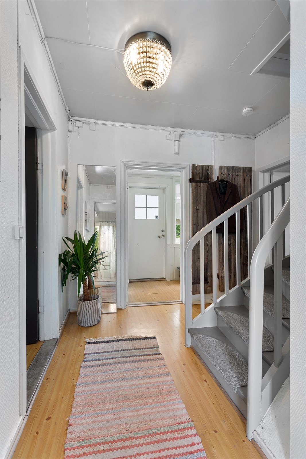 Trappegang til 2. etasje Galleribilde