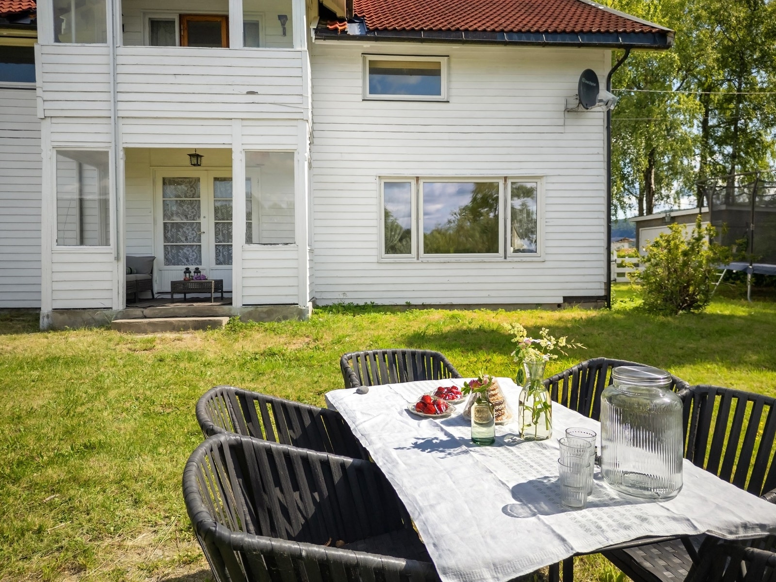 2 overbygde vestvendte verandaer på ca. 5 kvm Galleribilde