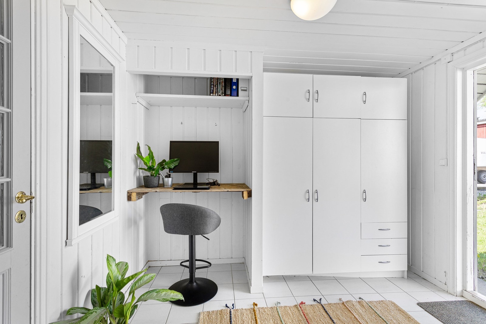 Entré - Anneks er ikke godkjent for varig opphold Galleribilde