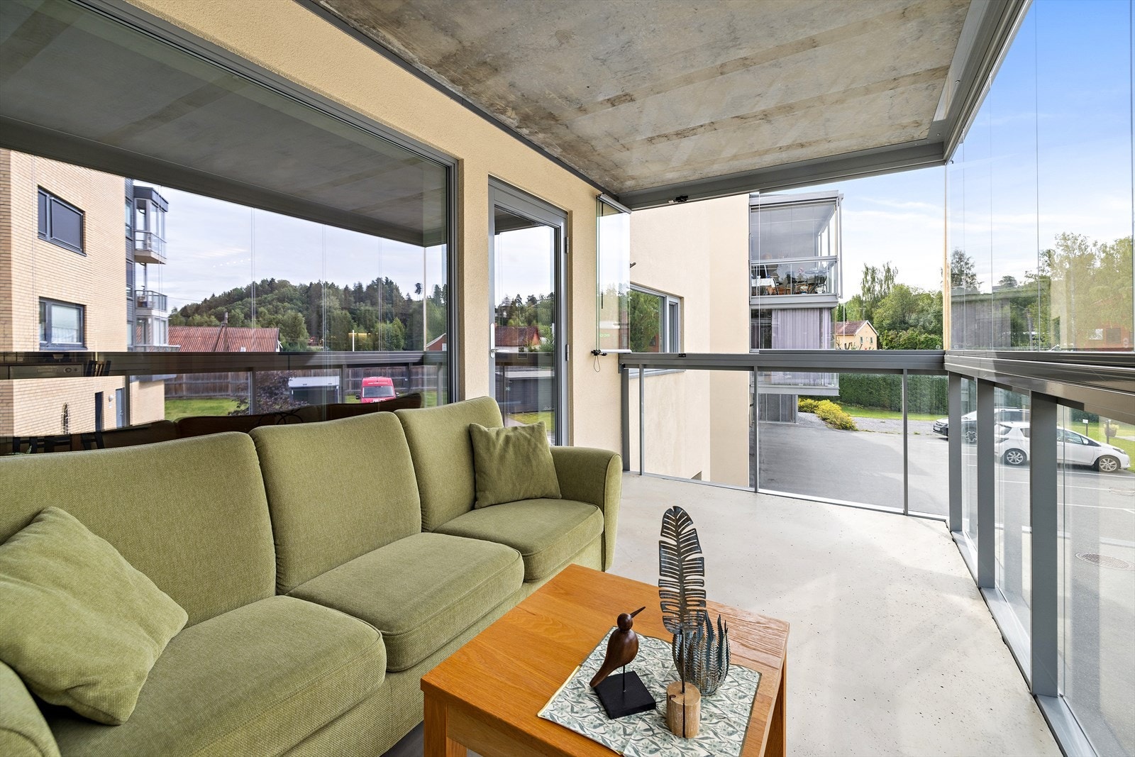 10 kvm innglasset balkong. Galleribilde