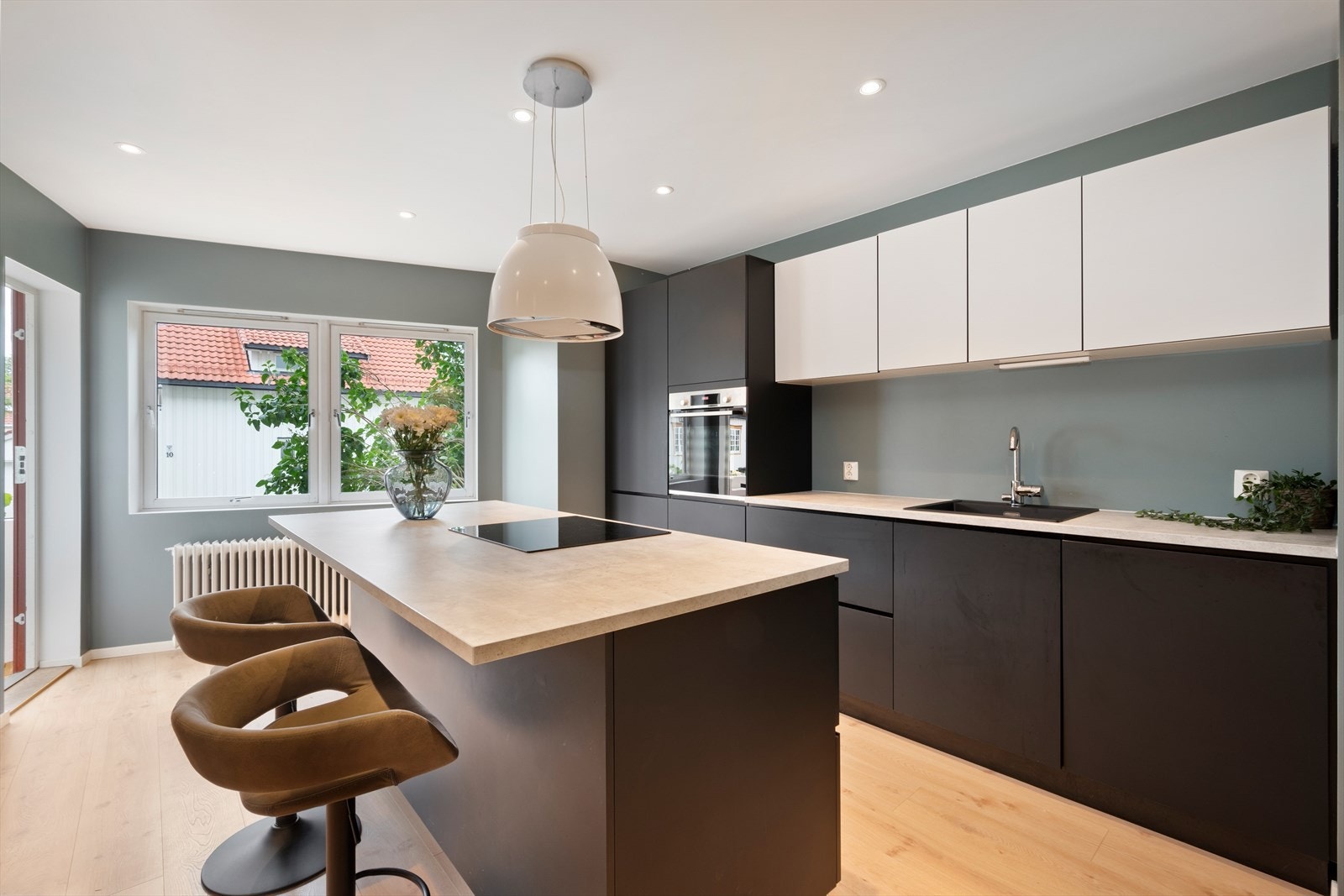 Stue/kjøkken-løsningen er på 26 kvm Galleribilde