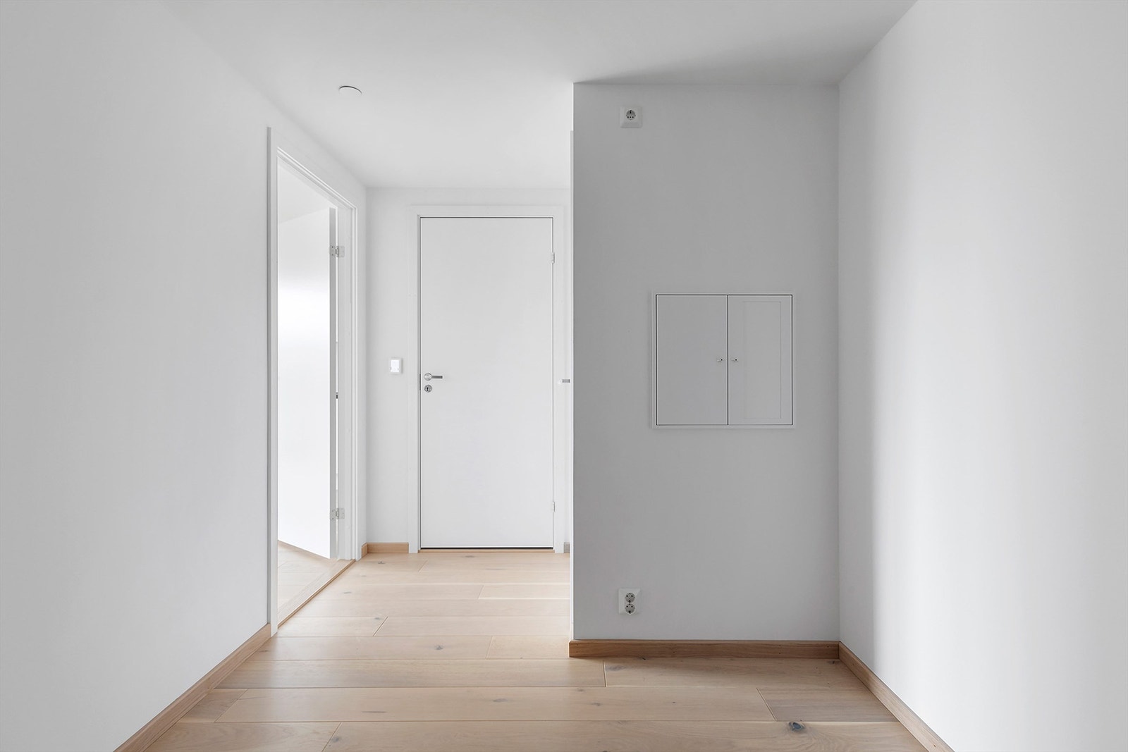 Entré. Galleribilde