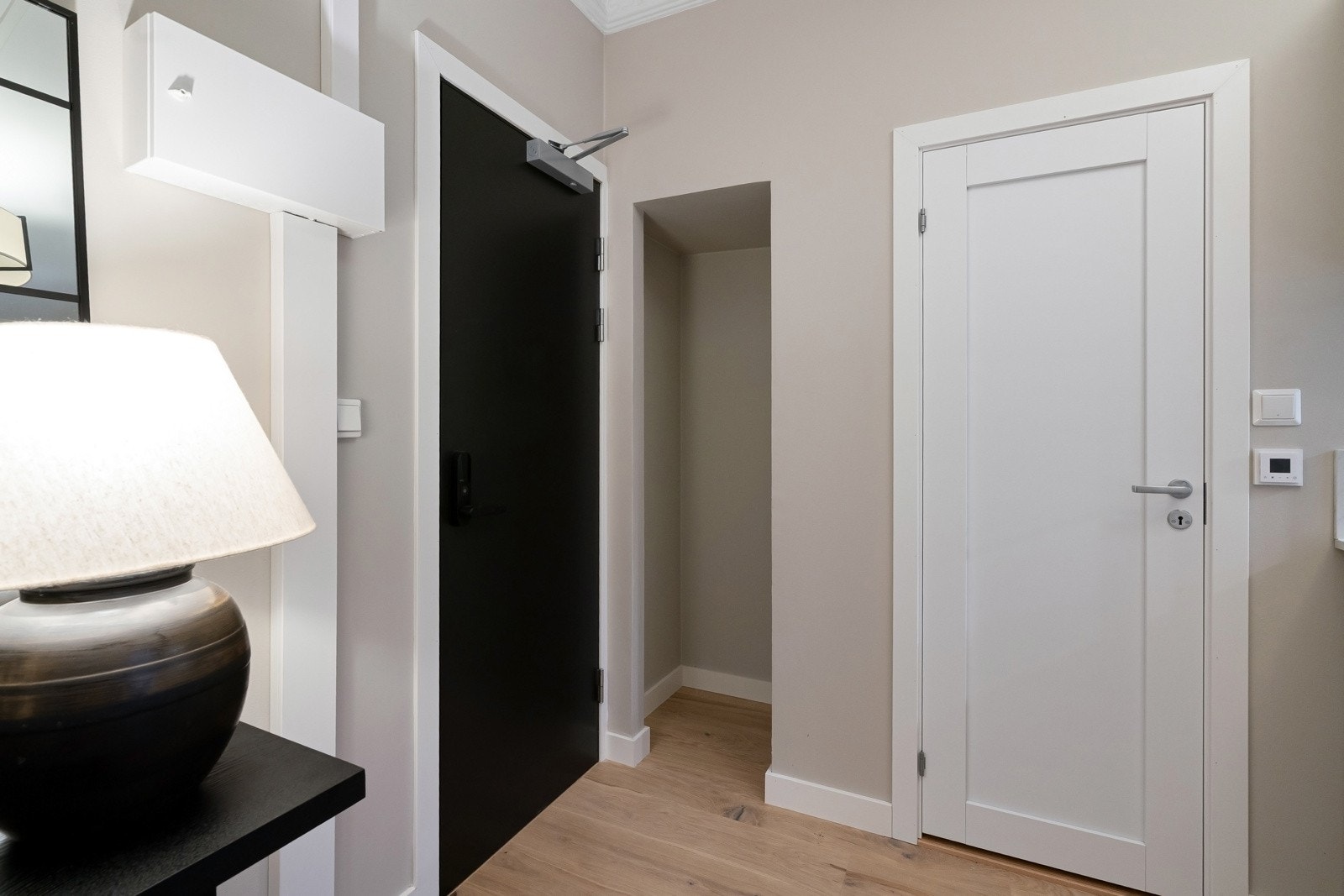 Et hyggelig inngangsparti ønsker deg velkommen hjem Galleribilde