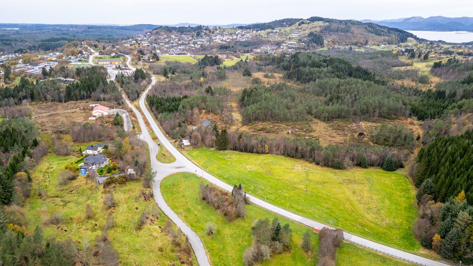 Adkomst til Fjellangersvingane fra hovedveien Galleribilde